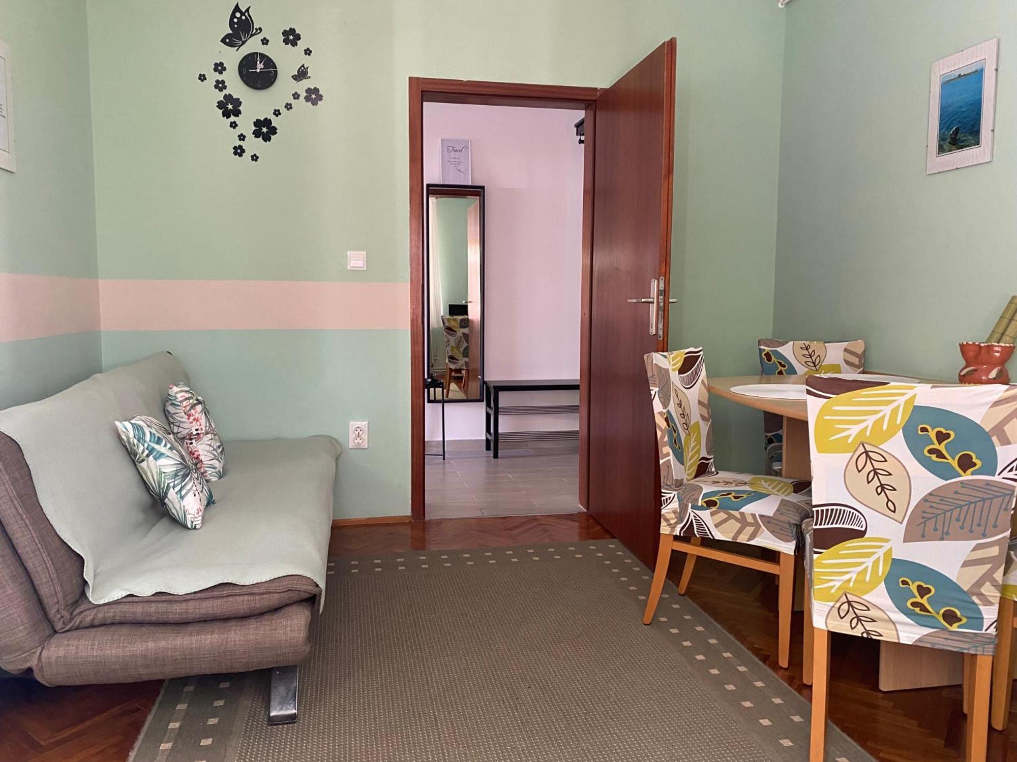 Apartments Topic & Krk Central Location Krk Town Bagian luar foto